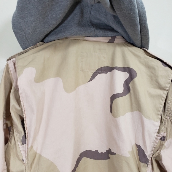 Forever 21 Camouflage hooded field utility jacket woman's size small - Picture 10 of 11